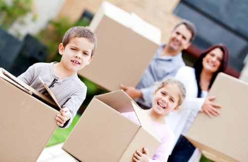 Careful packing and moving support for a Surrey house or flat relocation